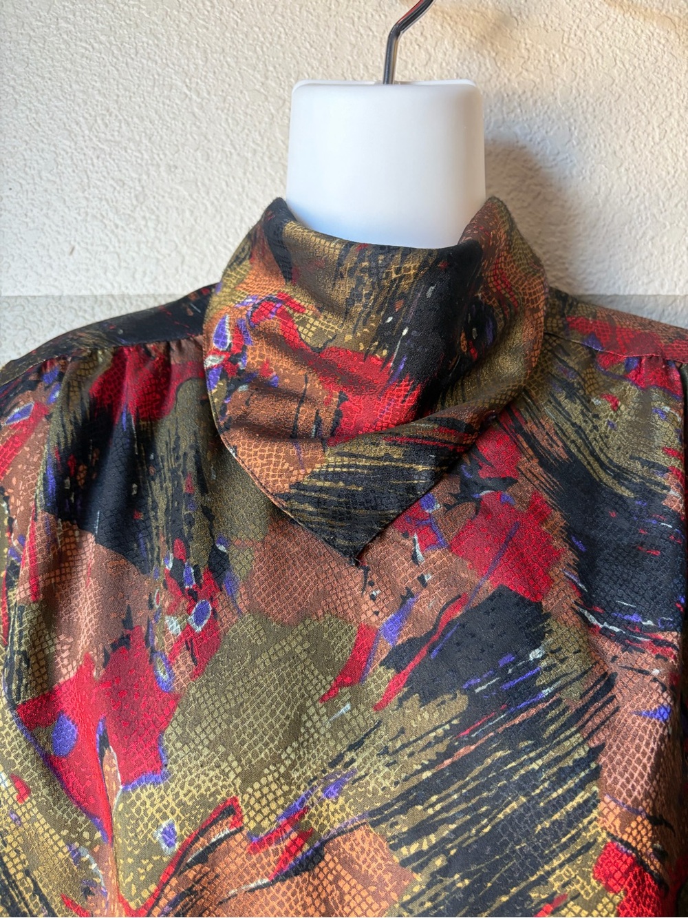 Vintage Eva Laurel New York Women’s 12 Long Sleeve Blouse Abstract 1980’s Cowl - Picture 4 of 9